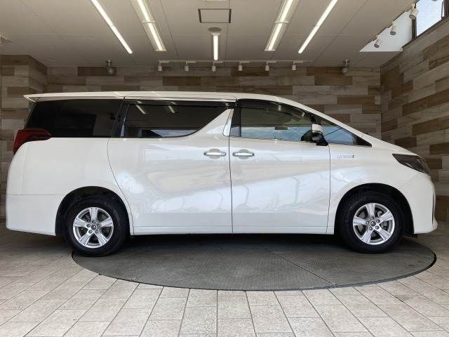 TOYOTA ALPHARD hybrid 4WD 2018