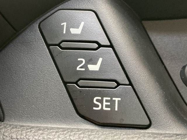 TOYOTA RAV4 4WD 2023