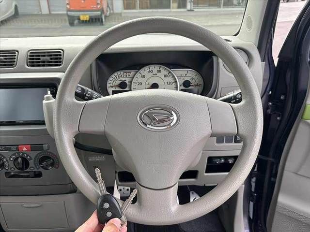 DAIHATSU MOVE CONTE 2014