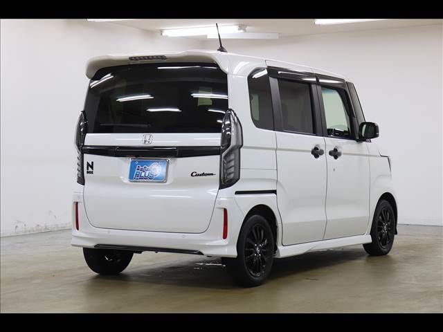 HONDA N BOX CUSTOM 2022