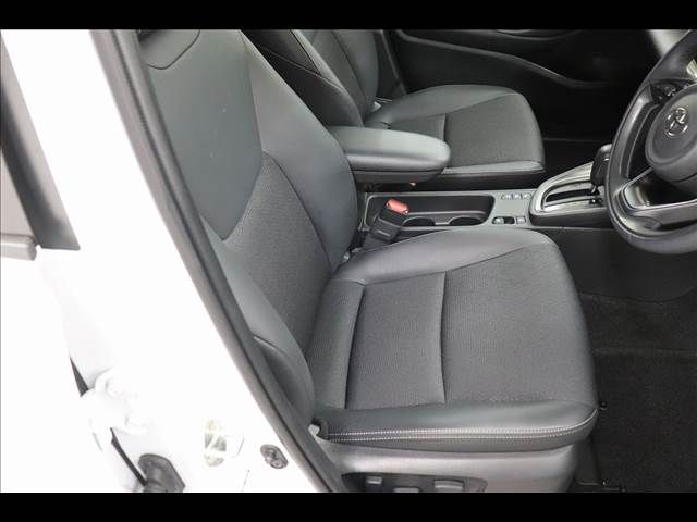 TOYOTA YARIS CROSS HYBRID 2024