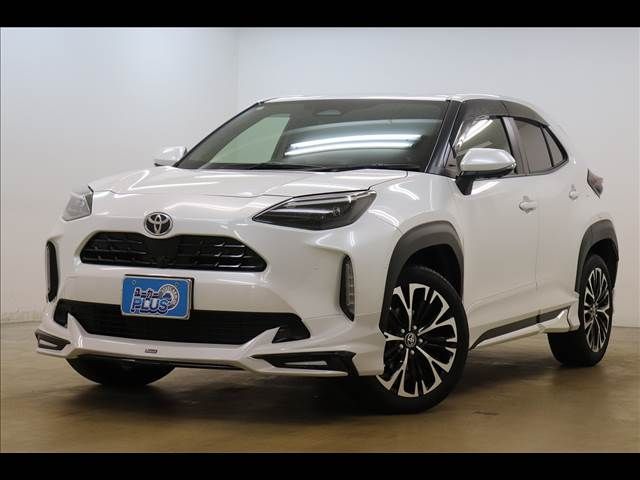 TOYOTA YARIS CROSS HYBRID 2024