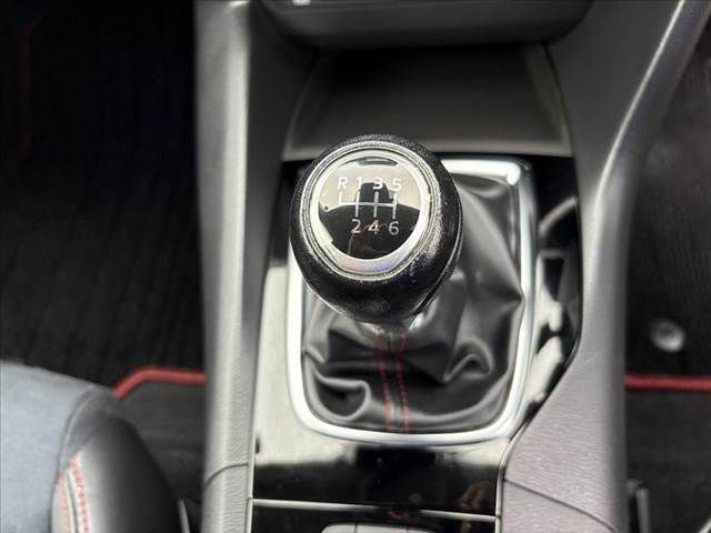 MAZDA AXELA SPORTS 2014