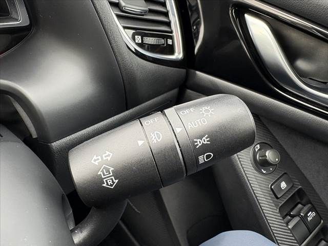 MAZDA AXELA SPORTS 2014