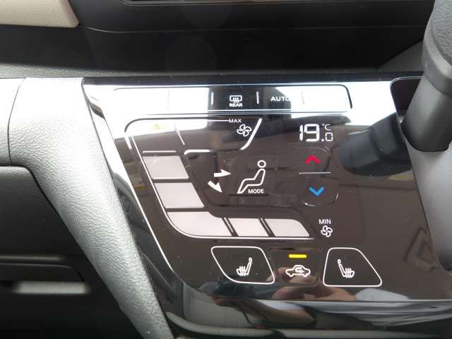 NISSAN DAYZ 4WD 2022