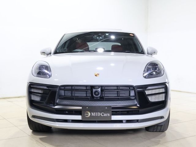PORSCHE PORSCHE Macan 2023