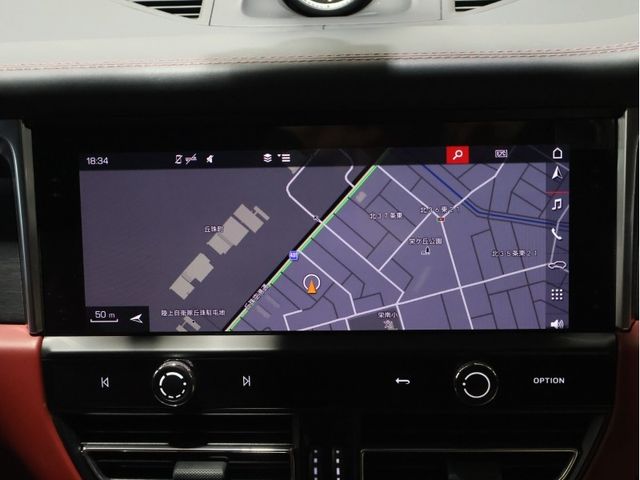 PORSCHE PORSCHE Macan 2023