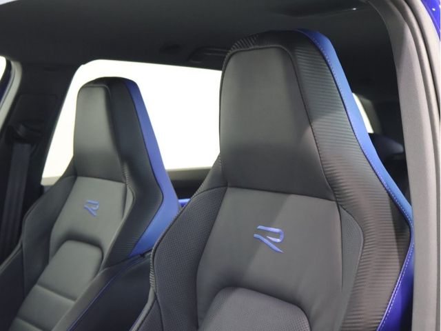 VOLKSWAGEN VOLKSWAGEN GOLF R VARIANT 2025