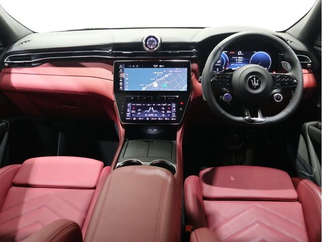 MASERATI MASERATI Grecale 2025