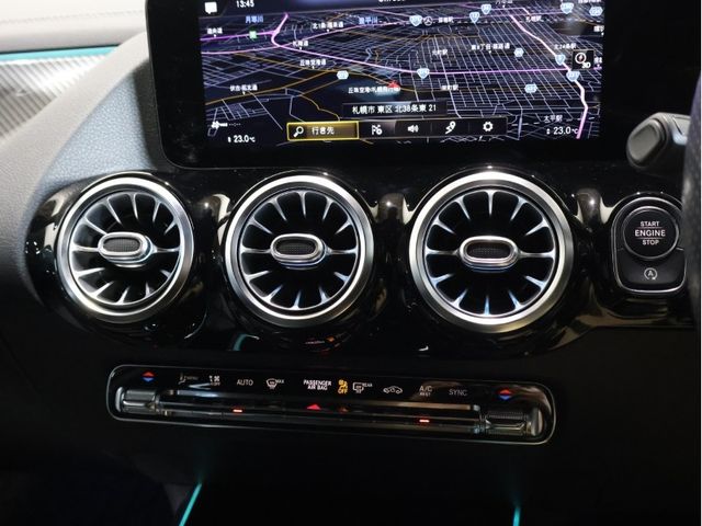 MERCEDES BENZ MERCEDES BENZ GLA class 2021