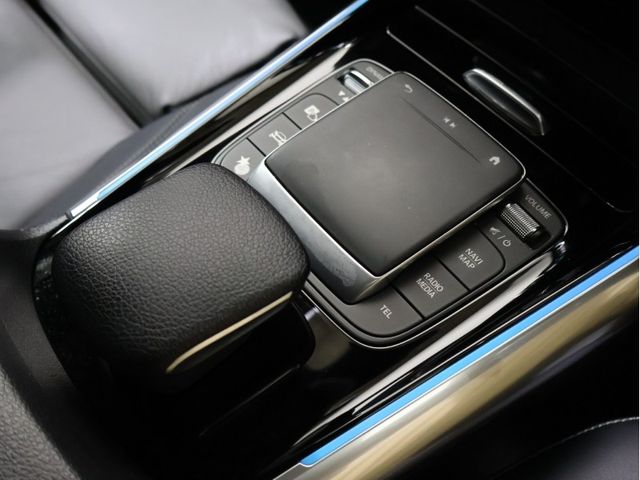 MERCEDES BENZ MERCEDES BENZ GLA class 2021