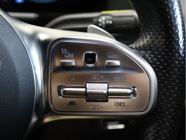 MERCEDES BENZ MERCEDES BENZ GLA class 2021