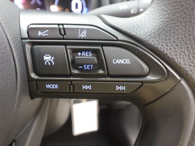 TOYOTA YARIS CROSS 2020