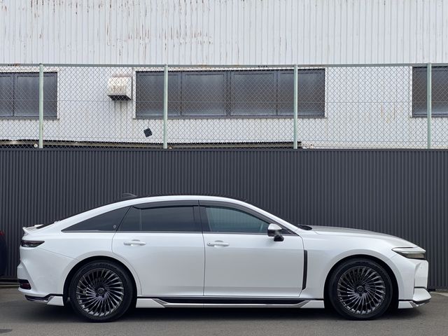 TOYOTA CROWN sedan hybrid 2024