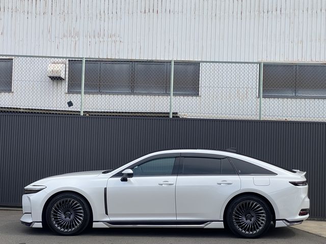 TOYOTA CROWN sedan hybrid 2024