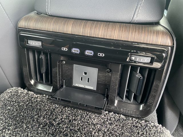 TOYOTA CROWN sedan hybrid 2024