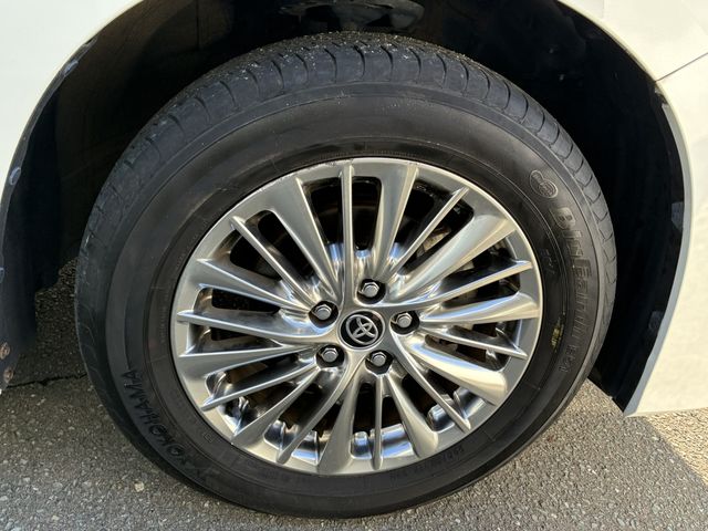 TOYOTA ALPHARD hybrid 4WD 2020