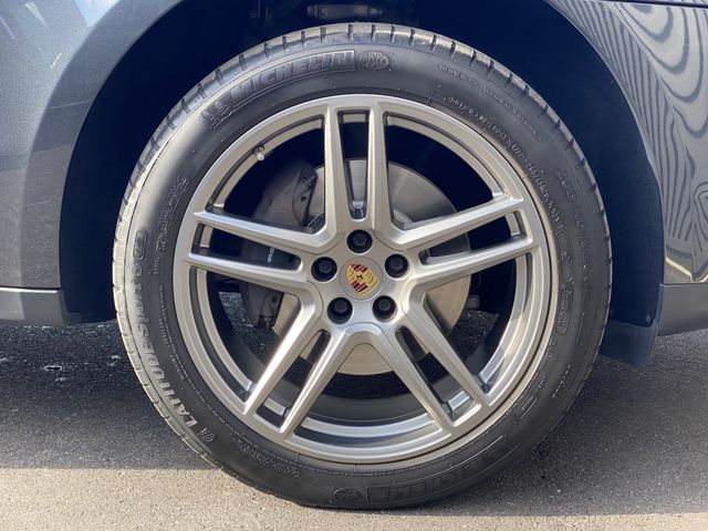PORSCHE PORSCHE Macan 2019