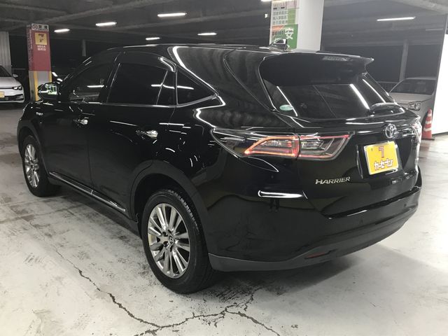 TOYOTA HARRIER HYBRID 2017