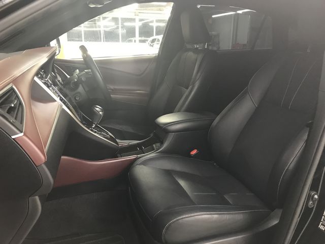 TOYOTA HARRIER HYBRID 2017