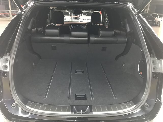 TOYOTA HARRIER HYBRID 2017