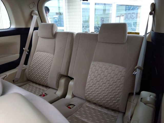 TOYOTA ALPHARD hybrid 4WD 2015