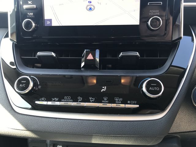 TOYOTA COROLLA TOURING HYBRID 2021