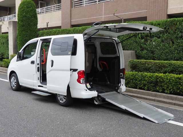 NISSAN NV200 VANETTE van 2018