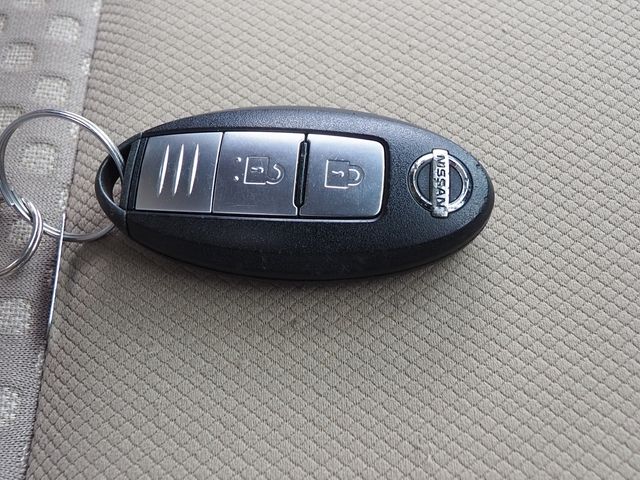 NISSAN NV200 VANETTE van 2018