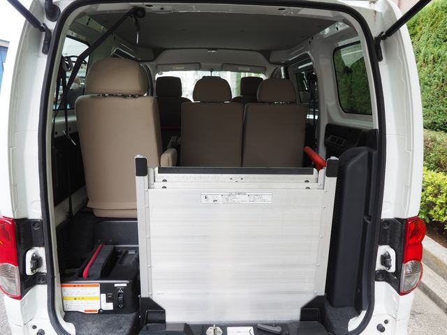 NISSAN NV200 VANETTE van 2018