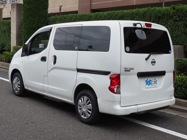 NISSAN NV200 VANETTE van 2018
