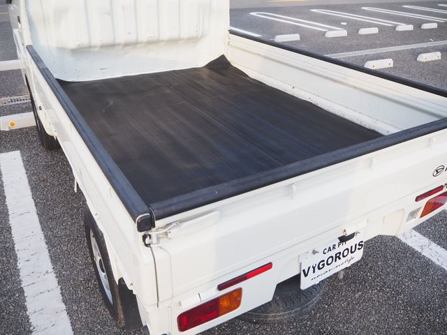 DAIHATSU HIJET truck 2016