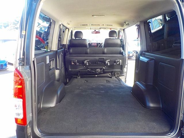 TOYOTA REGIUSACE van 4WD 2016