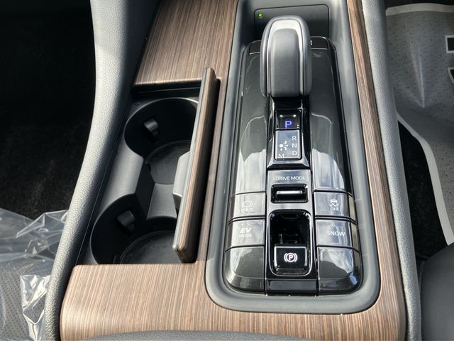 TOYOTA CROWN sedan hybrid 2024