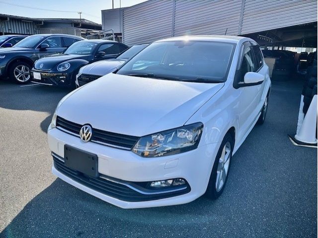 VOLKSWAGEN VOLKSWAGEN POLO 2016