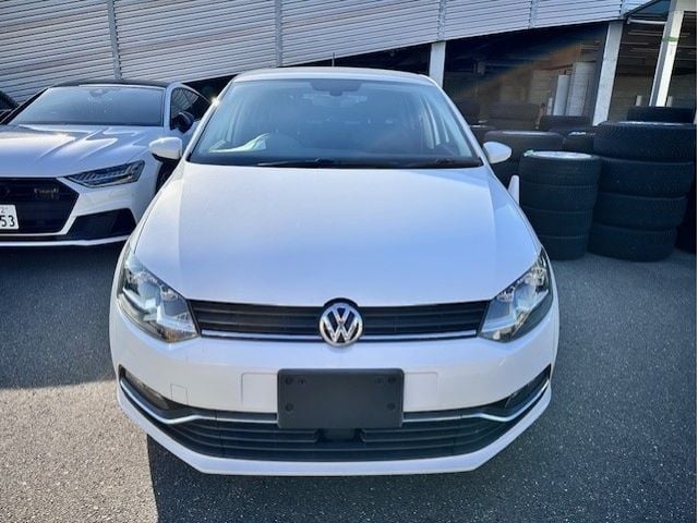 VOLKSWAGEN VOLKSWAGEN POLO 2016