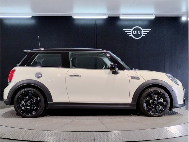 BMW MINI COOPER S 2022