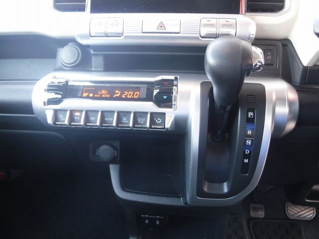 SUZUKI XBEE 4WD 2024