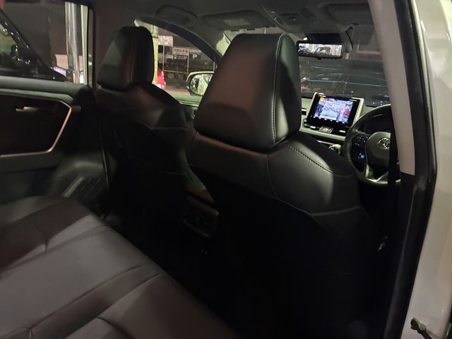 TOYOTA RAV4 4WD 2019