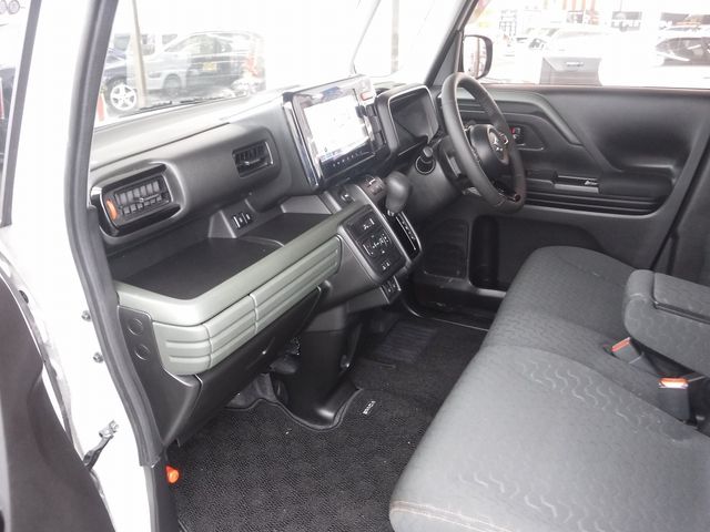 SUZUKI Spacia GEAR 2025