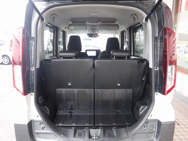 SUZUKI Spacia GEAR 2025