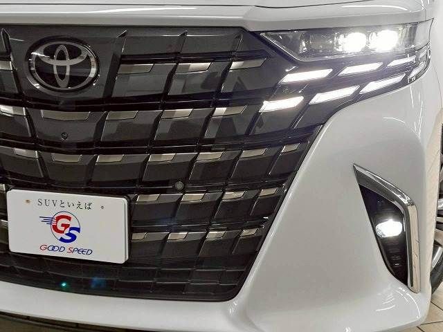 TOYOTA ALPHARD 2024