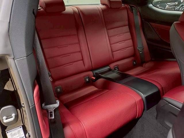 TOYOTA LEXUS RC300h 2016