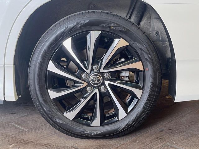 TOYOTA NOAH HYBRID 2023