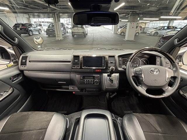 TOYOTA HIACE van 2WD 2019