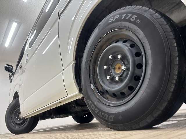 TOYOTA HIACE van 2WD 2019