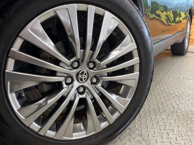 TOYOTA HARRIER 2WD 2021