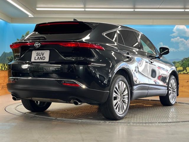 TOYOTA HARRIER 2WD 2021