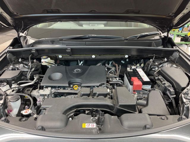 TOYOTA HARRIER 2WD 2021