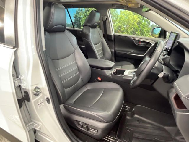 TOYOTA RAV4 4WD 2023